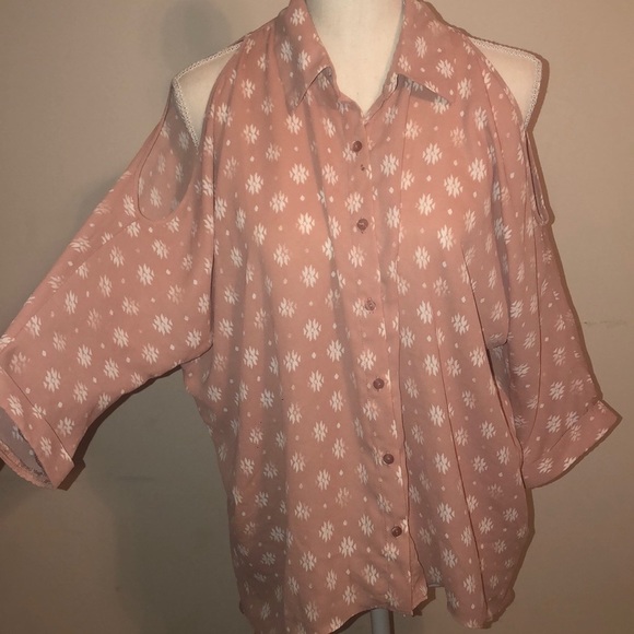 Forever 21 Button-Up - Picture 2 of 4